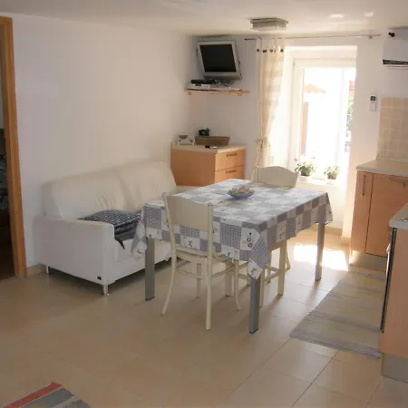 By The Sea Baska, Krk - 19190 Apartmán Baška