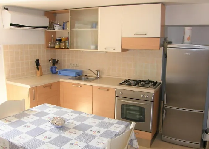 Apartman By The Sea Baska, Krk - 19190 Baska (Krk)