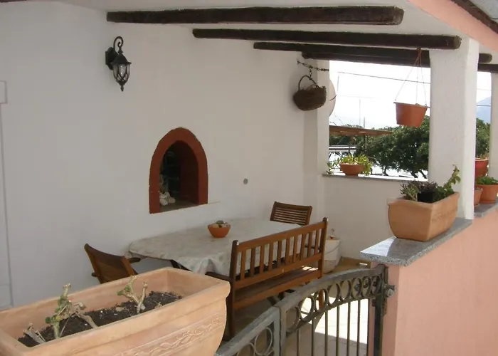 By The Sea Baska, Krk - 19190 Apartman Baska (Krk)